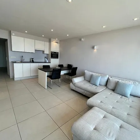 Large With Direct Sea View T88 Apartment Ostend